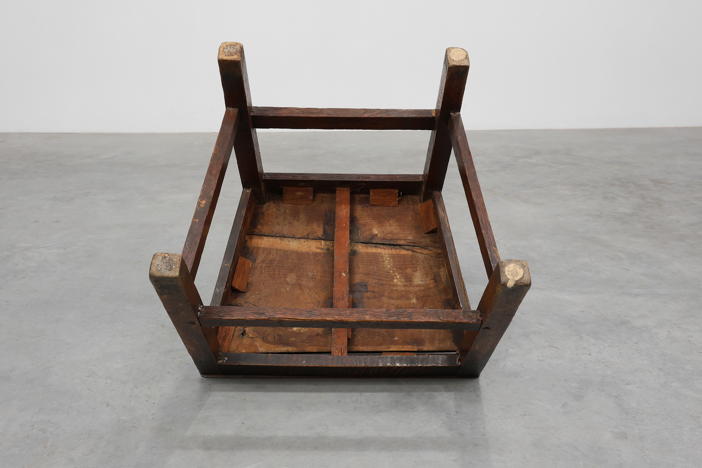 Antique late 19th century oak side chair, Belgiumthumbnail